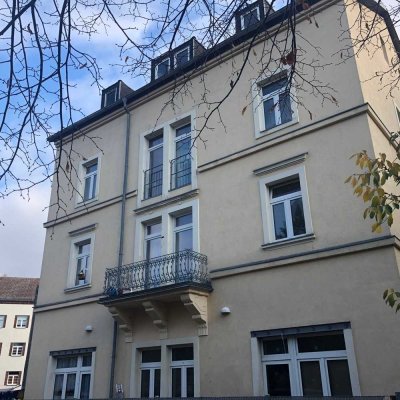 BESICHTIGUNGEN AB 02/2025! Gemütliche 2-Zimmer-Wohnung in Dresden-Pieschen!