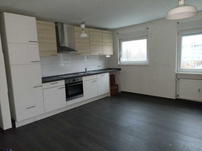 Helle 2 Zimmer - Wohnung in der Nähe von Günther - Klotz Anlage