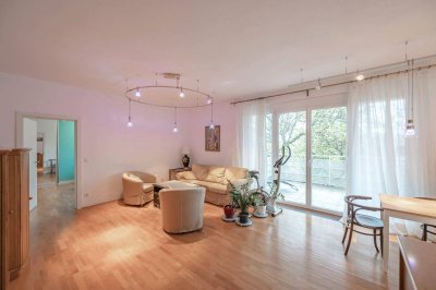 ab 01.02.2025: möblierte 3-Zimmer Wohnung mit großer Terrasse, Grünblick &amp; KFZ-Stellplatz