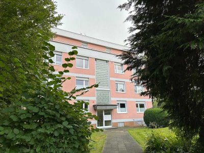 Helle Dachgeschosswohnung in Alt-Hackenbroich