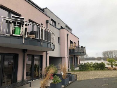 Stilvolle 4,5-Zimmer Wohnung mit Balkon direkt am Rhein in Bornheim Widdig