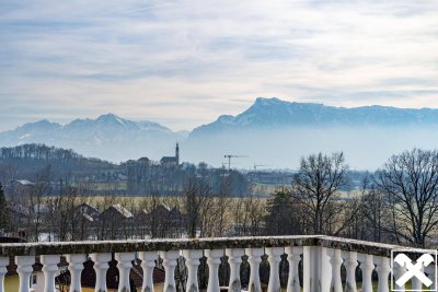 Große Villa mit Ausblick