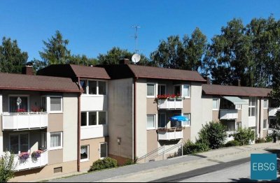 4-Zimmerwohnung im EG mit Loggia