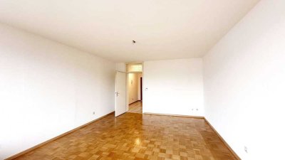 Zentrumsnahe 3 Zi.-Wohnung in Lahr mit EBK, Balkon und Stellplatz - ab sofort