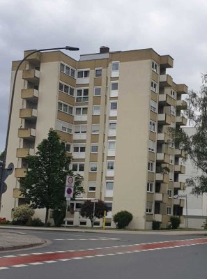 Panoramablick – lichtdurchflutete 3,5-Zimmer-Stadtwohnung in direkter Innenstadt-Nähe