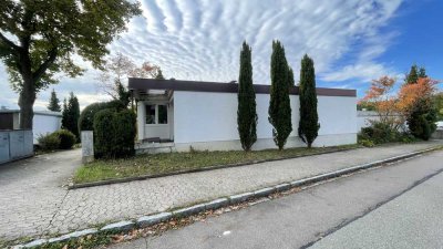 Schöner Winkelbungalow - Wohnen auf einer Ebene