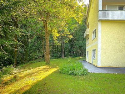 Großzügiges Mehrfamilienhaus mit Villa-Charakter – Idyllisches Wohnen in ruhiger Lage von Winzer