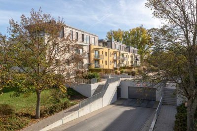 Wohnen in Wohlfühlatmosphäre - Moderne 4-Zi-Whg. mit  Balkon, Aufzug und TG-Stellplatz