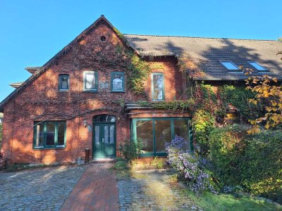 Charmanter Altbau ökol. saniert in Brunsbrock mit Garten und Werkstatt zu vermieten. 7 Zimmer, 200m2