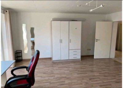 1 Zimmer in Frauen WG Frei- Universität Paderborn