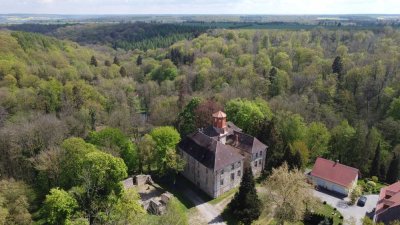 � Wohnen & Leben in einem historischen Gebäude Schloss Steinburg seit 1306