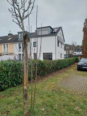 Stilvolle, neuwertige 2-Raum-Wohnung mit gehobener Innenausstattung in Köln Dellbrück