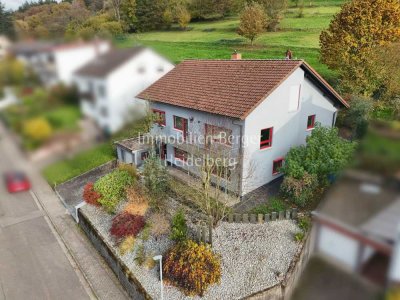 Attraktives Haus in sonniger Aussichtslage für die große Familie!