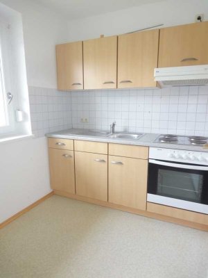 Schöne 2-Zimmer-Wohnung mit Einbauküche in Schönberg zu vermieten!