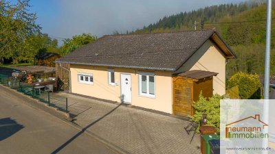 Moderner Bungalow in ruhiger Lage mit durchdachter Aufteilung und herrlichem Blick