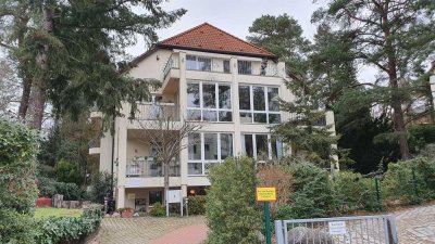 5 Zimmer Maisonette-Dachgeschosswohnung mit Einbauküche nahe Wannsee