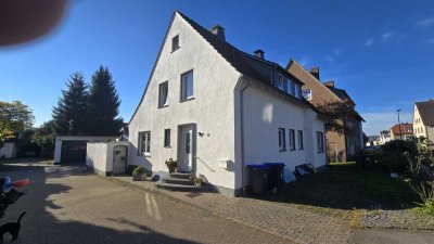 Biete 1 oder 2 WG-Zimmer in schönem Haus in Detmold Innenstadt