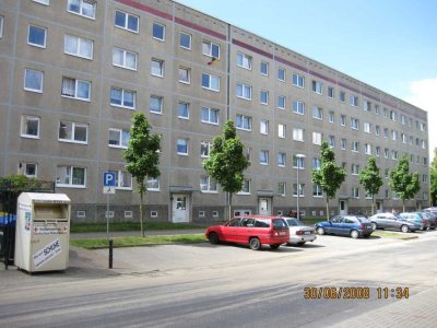 3 Raum-Wohnung mit Balkon