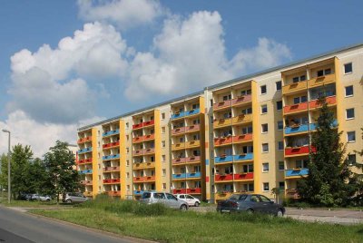 Gemütliche 2-Raum-Wohnung mit Badewanne und Balkon