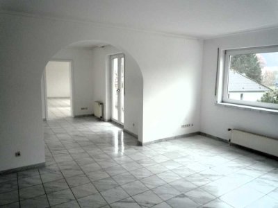 Großzügig zugeschnittene 117m²/5-Zi.-Wohnung, Hohenlimburg Im Stift