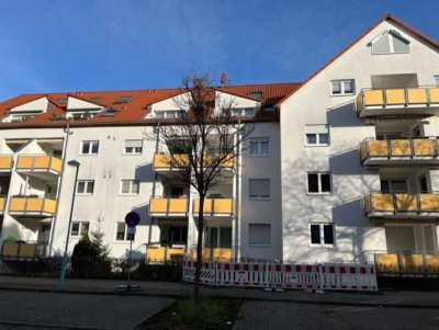 Stilvolle, neuwertige 3-Zimmer-Wohnung mit gehobener Innenausstattung mit Balkon und EBK in Mannheim