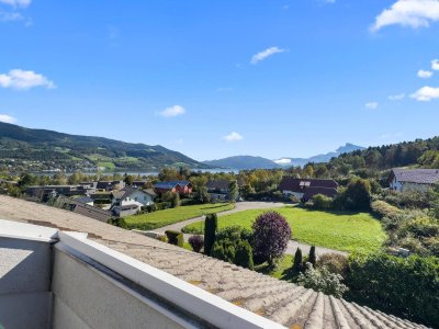 Dachgeschosswohnung mit Potenzial: Ferienwohnsitz mit Mondseeblick