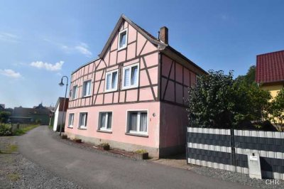 ZFH in Niedersachswerfen in ruhiger Wohnlage mit gr. Carportanlage - Inkl Mieteinnahmen