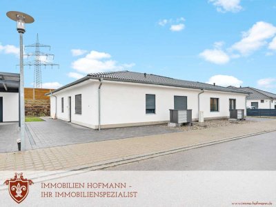 Großzügige 3-Zimmer-Bungalow-Doppelhaushälfte mit eigenem Garten!