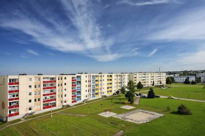 Bezugsfertige 1-Raum-Wohnung mit Einbauküche und tollem Blick