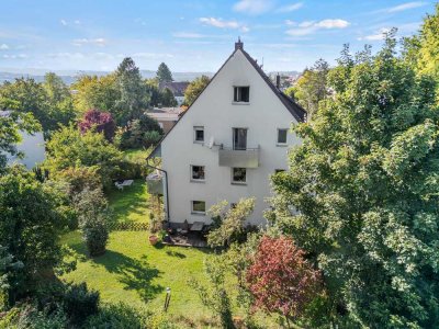 Haus im Haus: Hausanteil mit Garten und Garage in ruhiger Lage von Bad Cannstatt