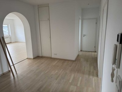 **von Privat** Sehr hochwertige 3-Zimmerwohnung in Obertshausen