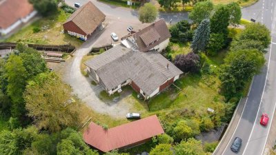 Großzügiges Zweifamilienhaus mit Wasserrecht und attraktiven Mieteinnahmen in Schmalnau