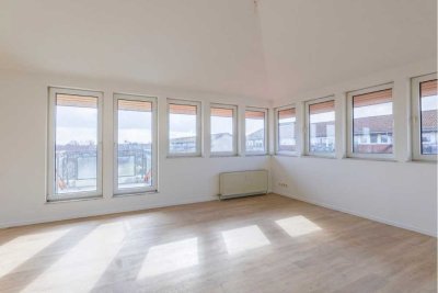 2 Zimmer Dachgeschoßwohnung mit tollem Blick, Südbalkon