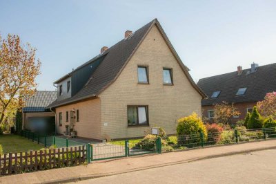 Großes Einfamilienhaus mit Garage in ruhiger Lage in Sulingen zu verkaufen!