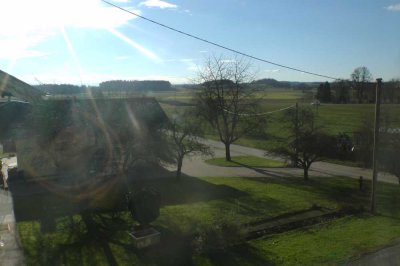 Blick ins Grüne 4-Zimmer-Wohnung mit Balkon in Albaching