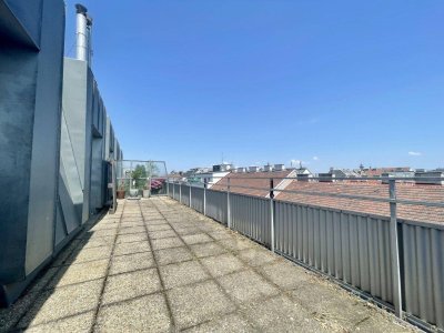 TRAUMHAFTE DACHTERRASSENWOHNUNG ÜBER DEN DÄCHERN WIENS