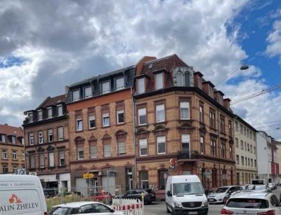 5-Zimmer-Wohnung mit Balkon in Mannheim