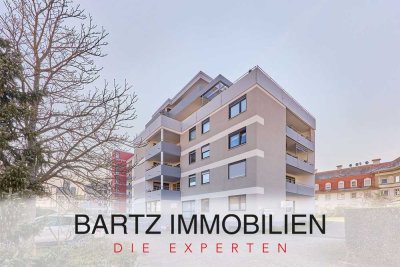 Großzügige 4-Zimmer Wohnung mit Gemeinschaftsschwimmbad & Balkon