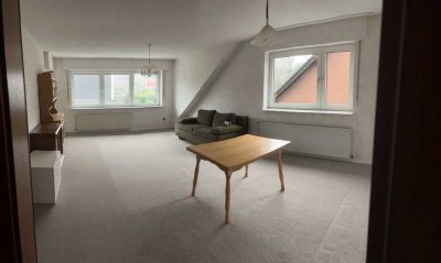 Modernisierte Wohnung mit zweieinhalb Zimmern und Balkon in Dortmund