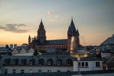 Sehr schön geschnittene 4 Zimmer Maisonettewohnung in TOP Lage in der Mainzer Altstadt