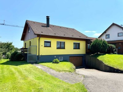 Familienidylle: Gepflegtes Einfamilienhaus mit großem Garten! Reserviert