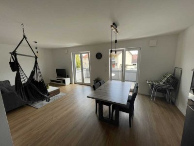 Neuwertige 3-Zimmer-Wohnung mit Balkon und Einbauküche in Landshut (Wolfgang)