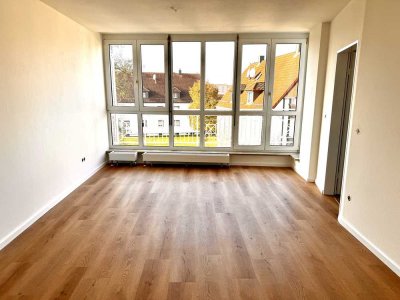 Stilvolle 2-Raum-Terrassenwohnung mit Balkon in Aichach