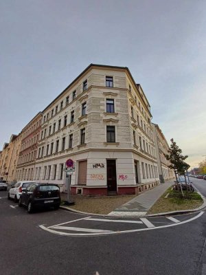 WG geeignete 3,5 Raum Wohnung mit großen Wohnzimmer