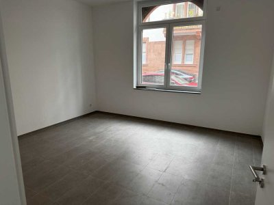 3-Zimmer-Erdgeschosswohnung mit gehobener Innenausstattung und Küche