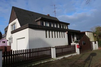 schöne 4 Zimmer Wohnung in Reinbek-Stadt