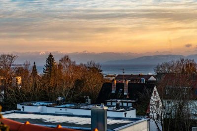 Friedrichshafen - Unverbaubarer Blick auf den See und in die Alpen! Maisonette-Whg. mit Dachgarten..