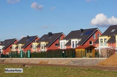 Einfamilien-Reihenmittelhaus mit Gartengrundstück