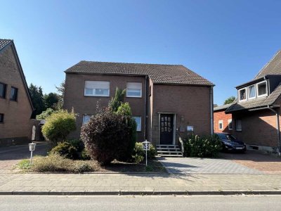 2-Familienhaus für Selbstnutzer oder Kapitalanleger im schönen Ortsteil Wesel-Büderich!