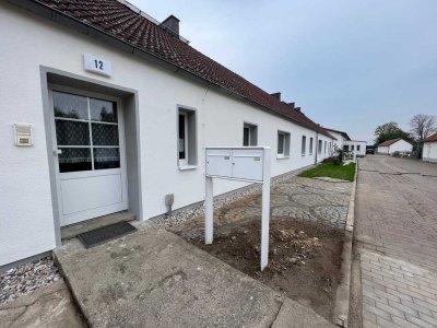 Wohnung mit Terrasse (2023 renoviert)